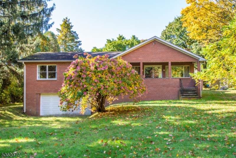 6 Wilstow Rd - Photo 1