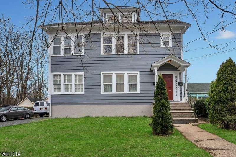 59 Sycamore Ave - Photo 1