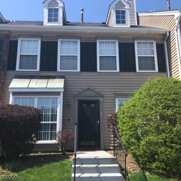 12 Howard Ct - Photo 1