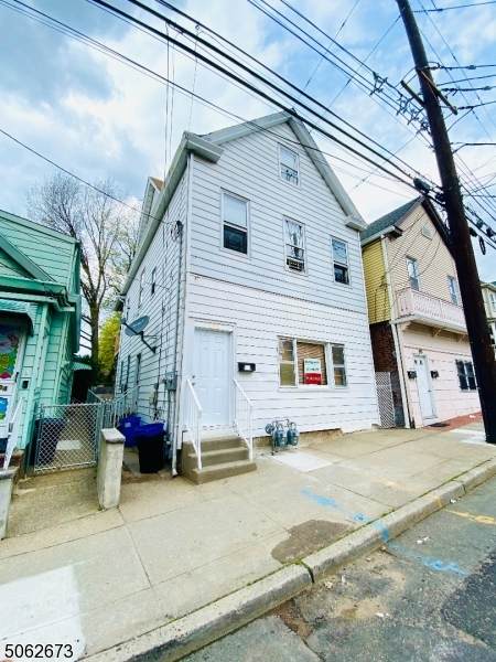 102 Center St - Photo 1
