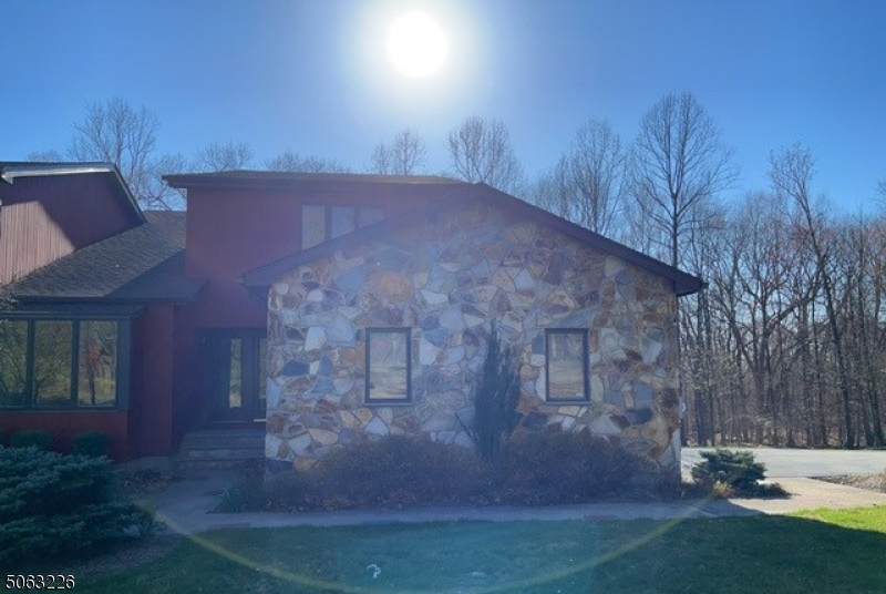 200 Butternut Dr - Photo 1