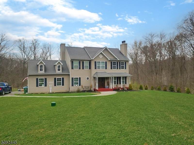 2 Hanzel Woods Dr - Photo 1