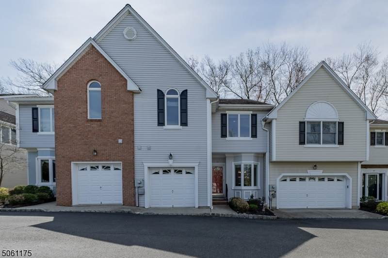 73 Southgate Rd - Photo 1