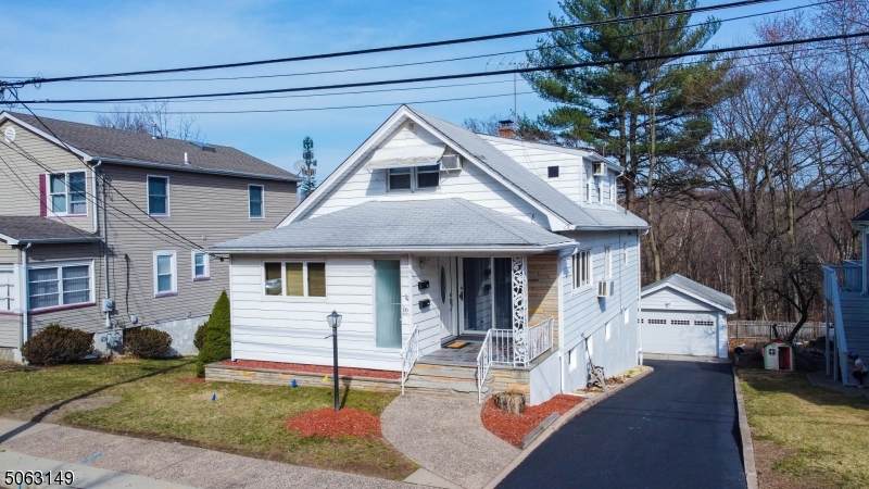 16 Harrison Ave - Photo 1