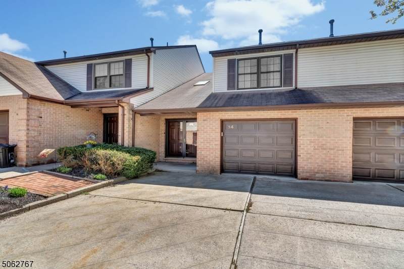 14 Jennifer Ct - Photo 1