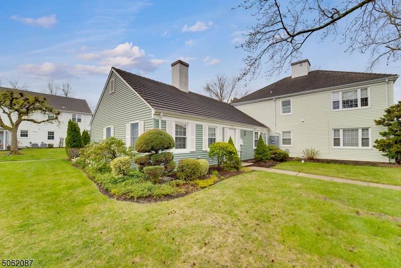 97 Glenwood Ln - Photo 1