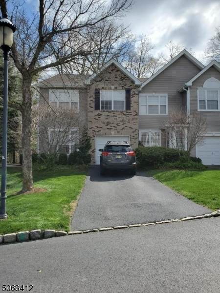 561 Adirondack Ct - Photo 1