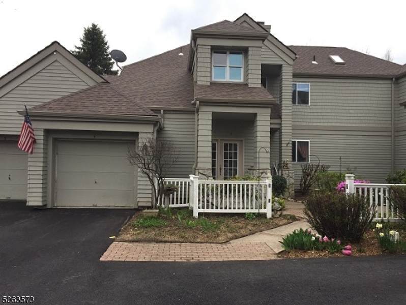 5 Harker Hill Dr - Photo 1