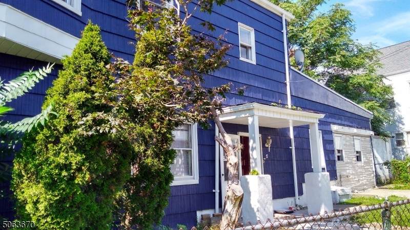 2 Terry St - Photo 1