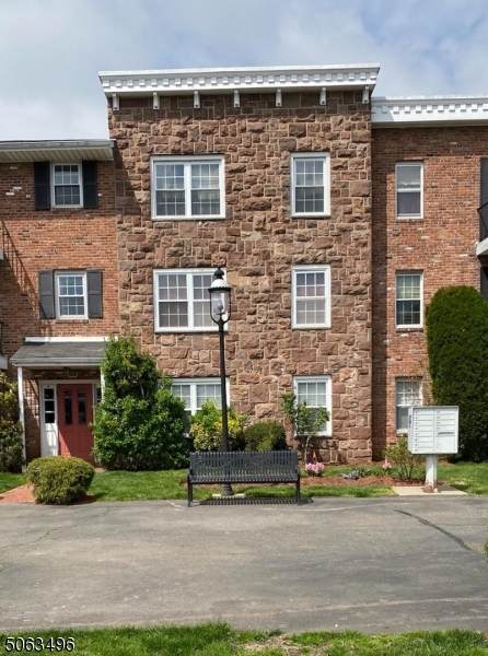 1000 Unicorn Way - Photo 1