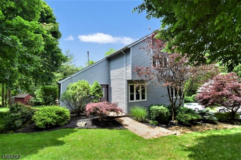 66 Dewey Ave - Photo 1