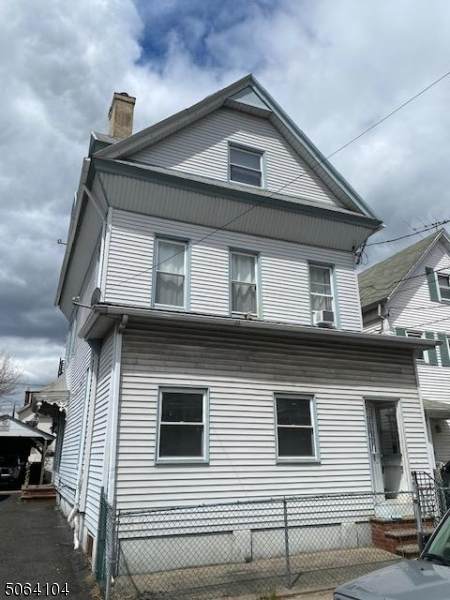 16 Prospect St - Photo 1