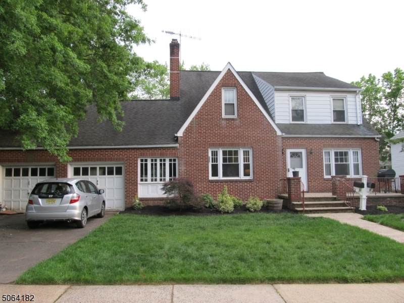 48 Grant Ave - Photo 1