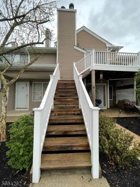 4 Brigade Ct - Photo 1
