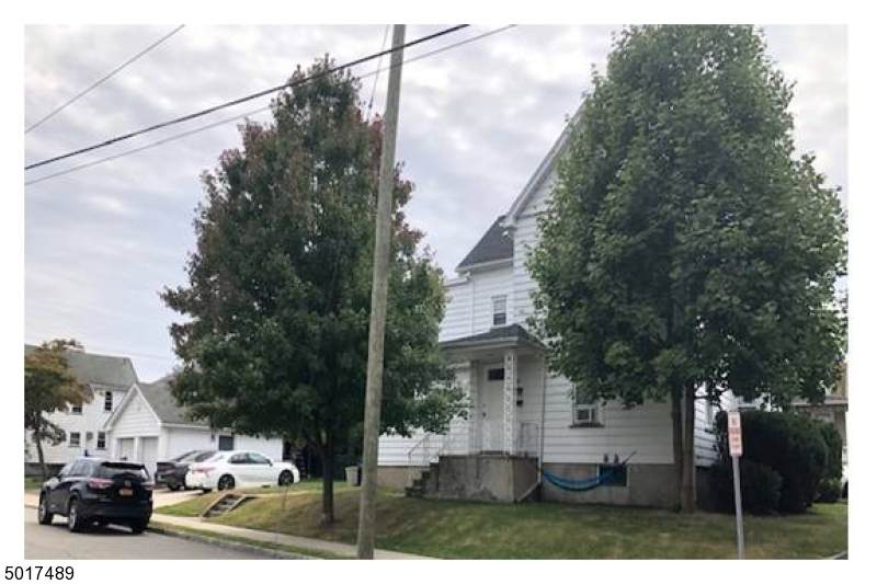 56 Stevens Ave - Photo 1