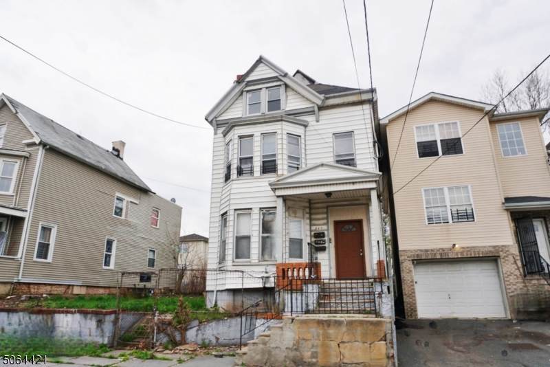 247 S 8th St - Photo 1