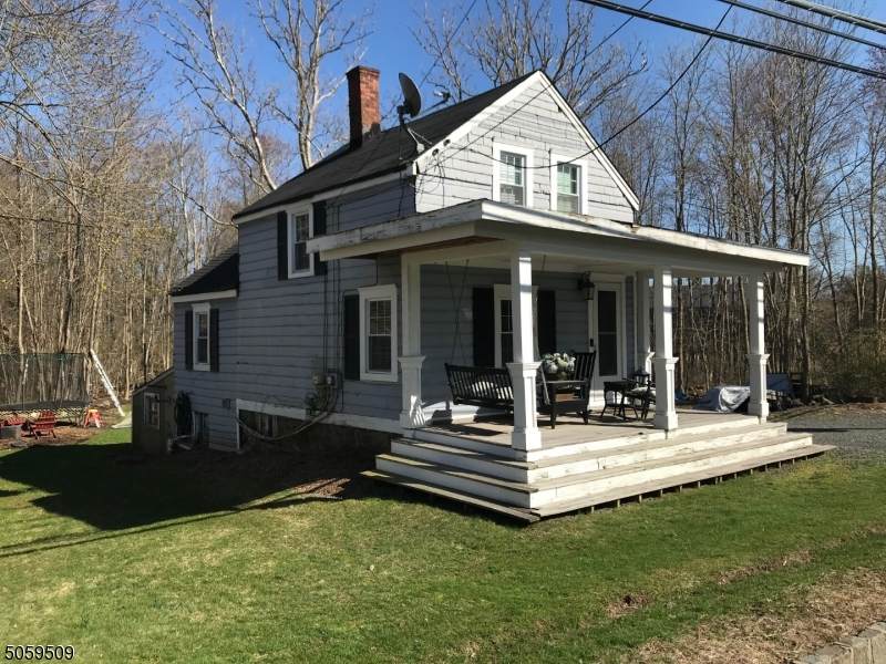 494 Southern Blvd - Photo 1