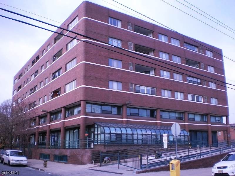 41 Wilson Avenue - Photo 1