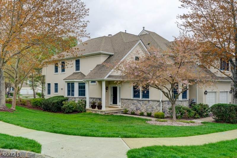 36 Dickinson Rd - Photo 1