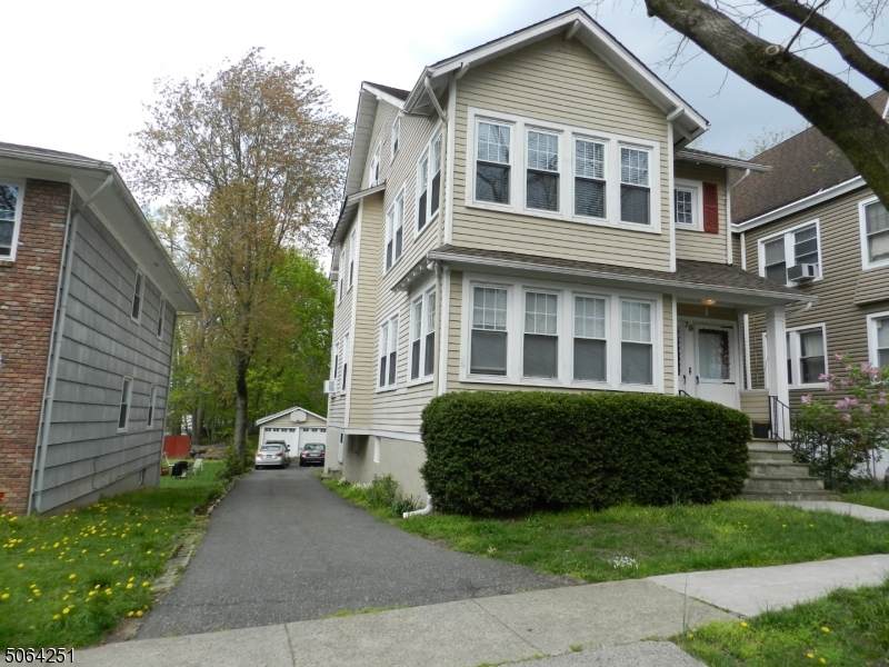 79 Roland Ave - Photo 1