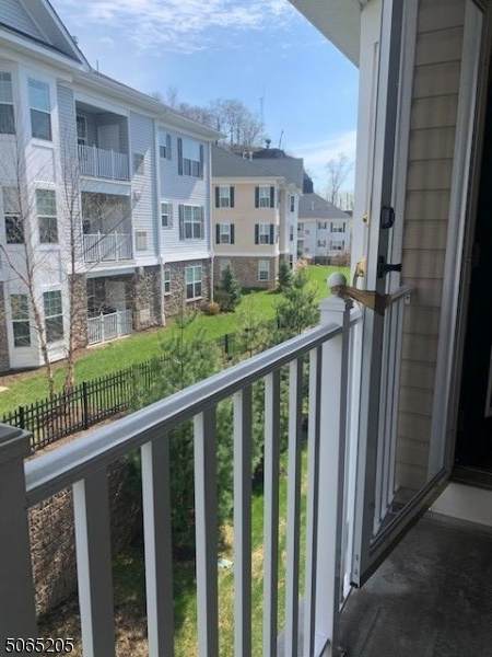 4 Pebble Rd - Photo 1