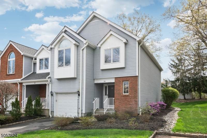 150 Chateau Thierry Ave - Photo 1