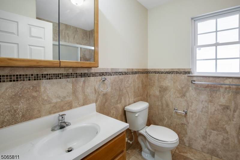 86 West Kinney St - Photo 1