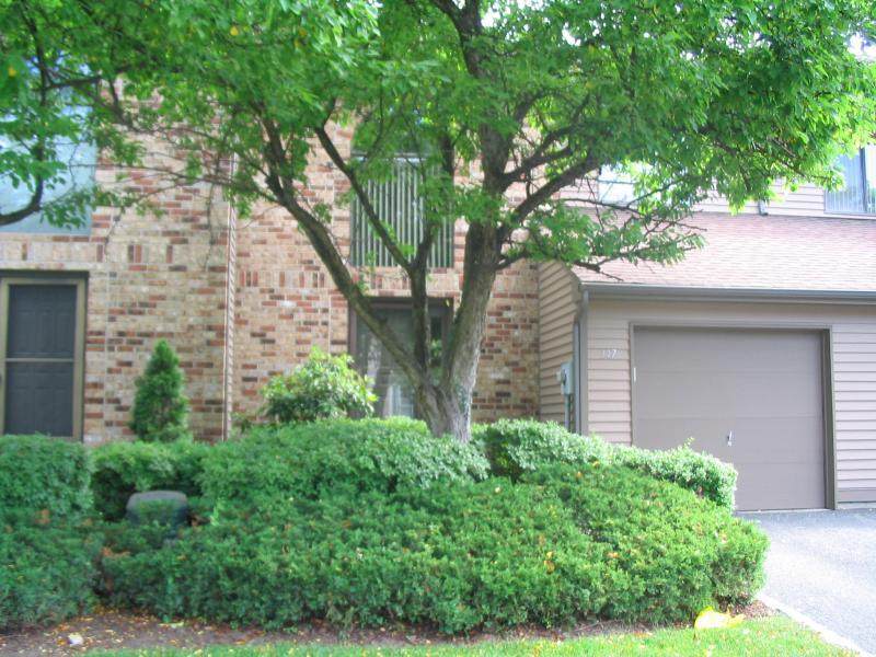 147 Castle Ridge Dr - Photo 1