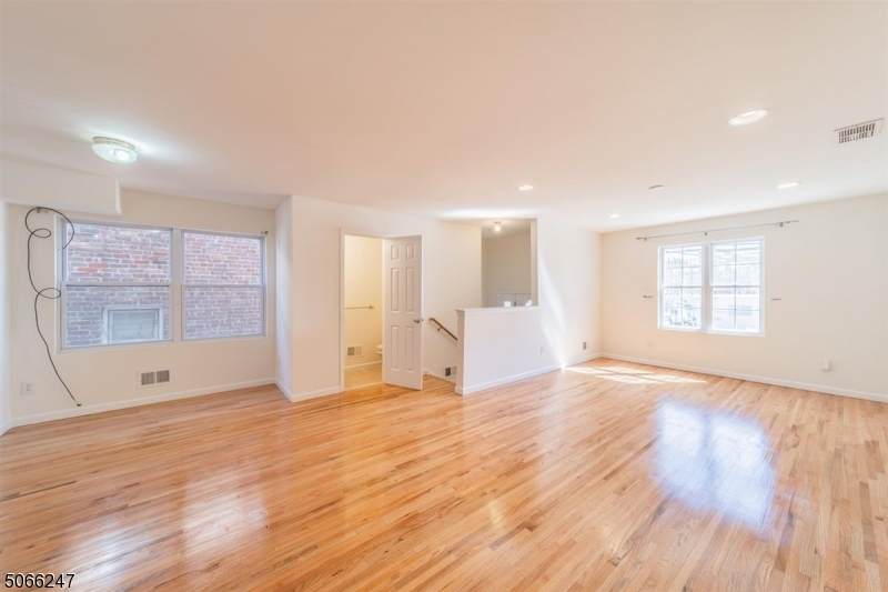 75 Pershing Ave - Photo 1
