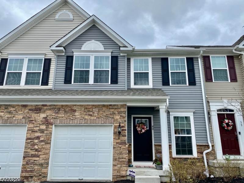 40 Woodland Way - Photo 1