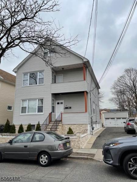 10 Norwood Ave - Photo 1