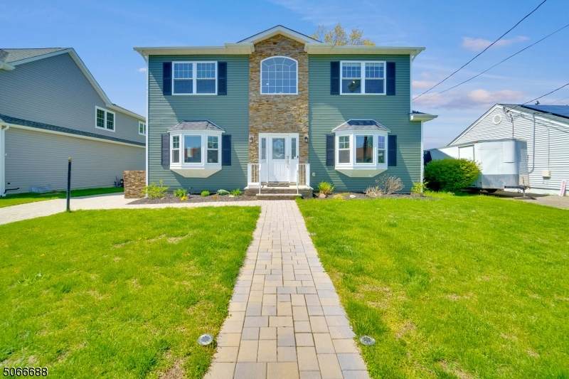 28 Potter Rd - Photo 1