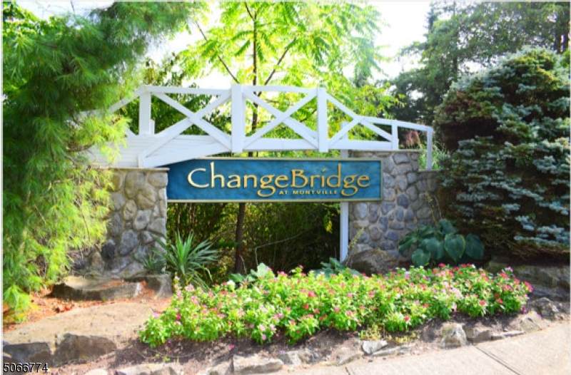 137 Ridge Dr - Photo 1
