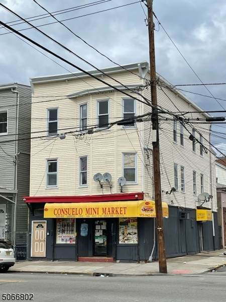 132 Belmont Ave - Photo 1