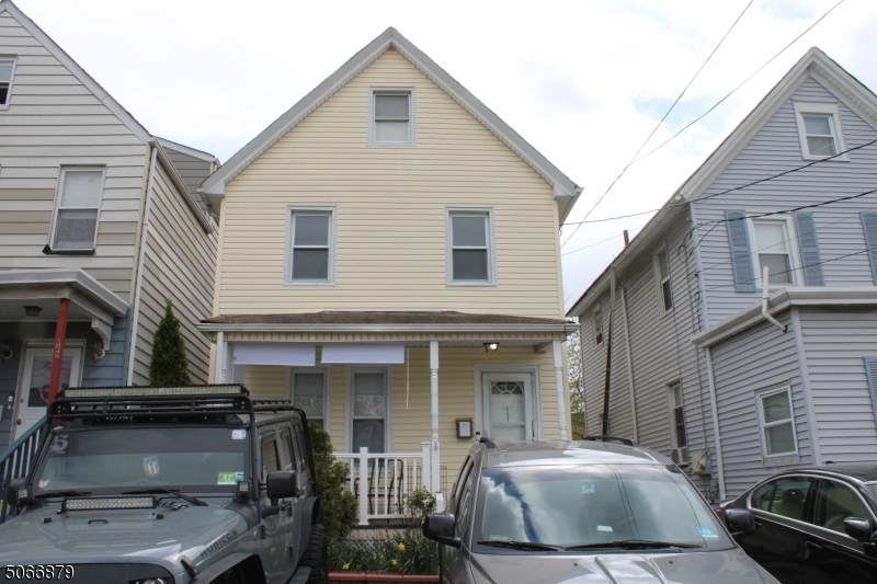 137 Central Ave - Photo 1
