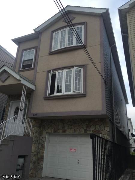 210 Palmer Street - Photo 1