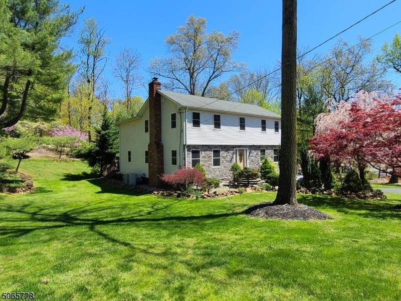 60 Spencer Ln - Photo 1