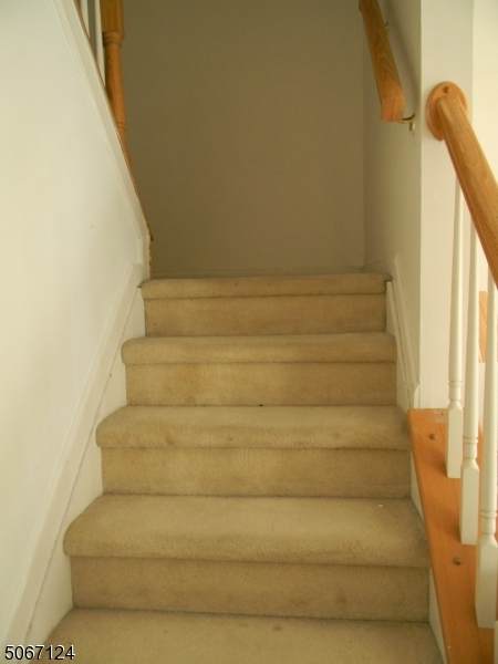 32 Buttonwood St - Photo 1