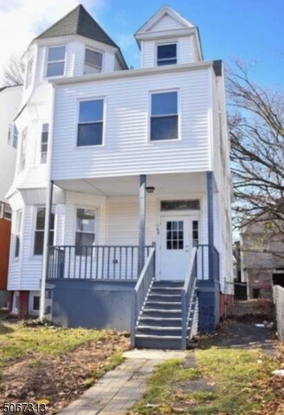 165 N 18th St - Photo 1