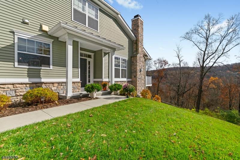 59 Wild Iris Ln - Photo 1