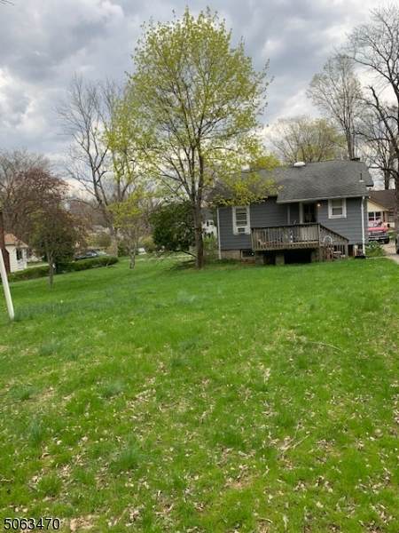 16 Lake Dr - Photo 1