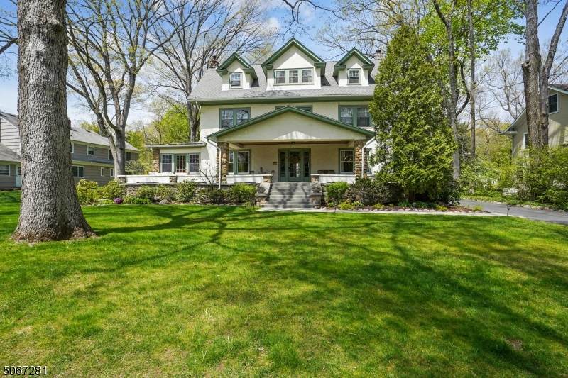 65 Melrose Rd - Photo 1