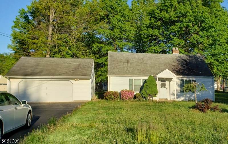 66 Leghorn Ave - Photo 1