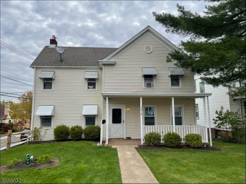123 Park Ave - Photo 1