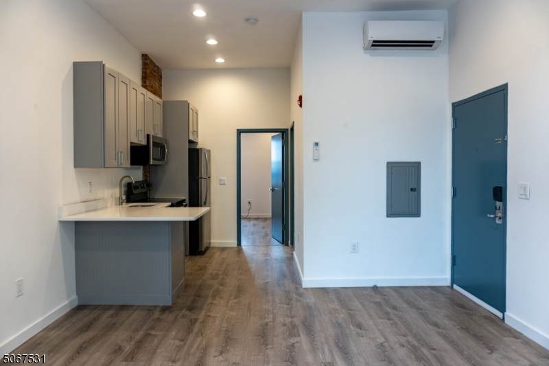 23 Fulton St - Photo 1