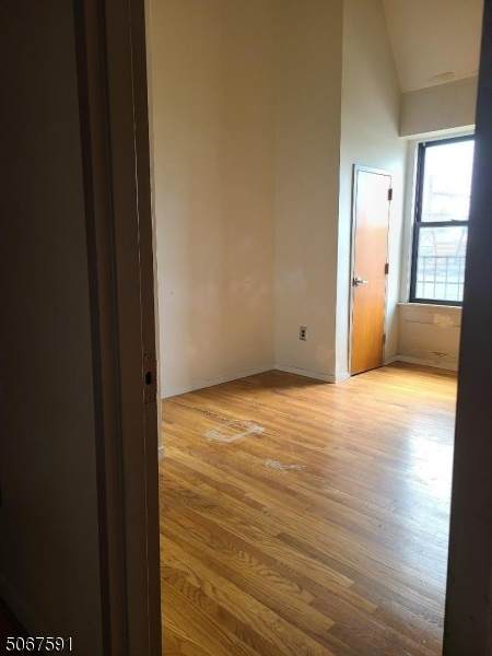 402 Broad St - Photo 1