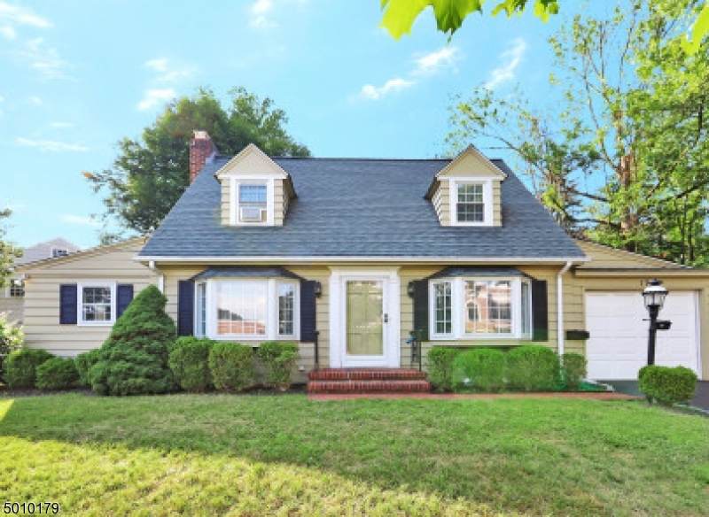 17 Haddonfield Rd - Photo 1