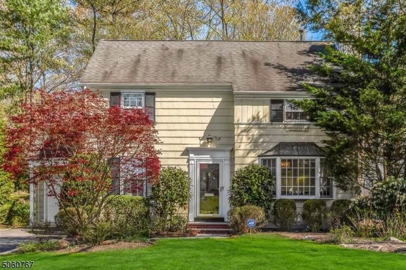 320 Lupine Way - Photo 1