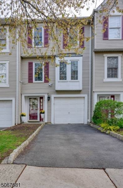 78 Tiffany Blvd - Photo 1