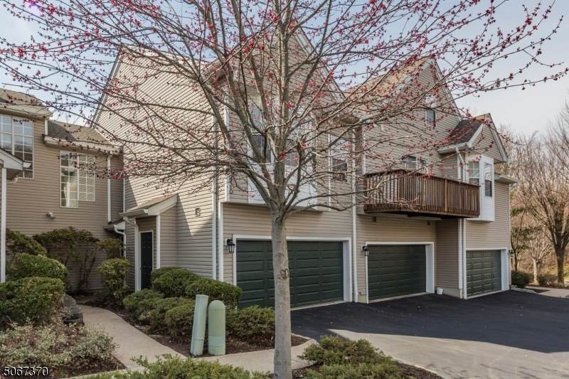 5 Four Oaks Rd - Photo 1